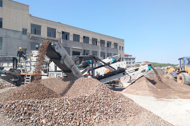 上海東蒙建筑垃圾那些事兒，快過來聽下（一）